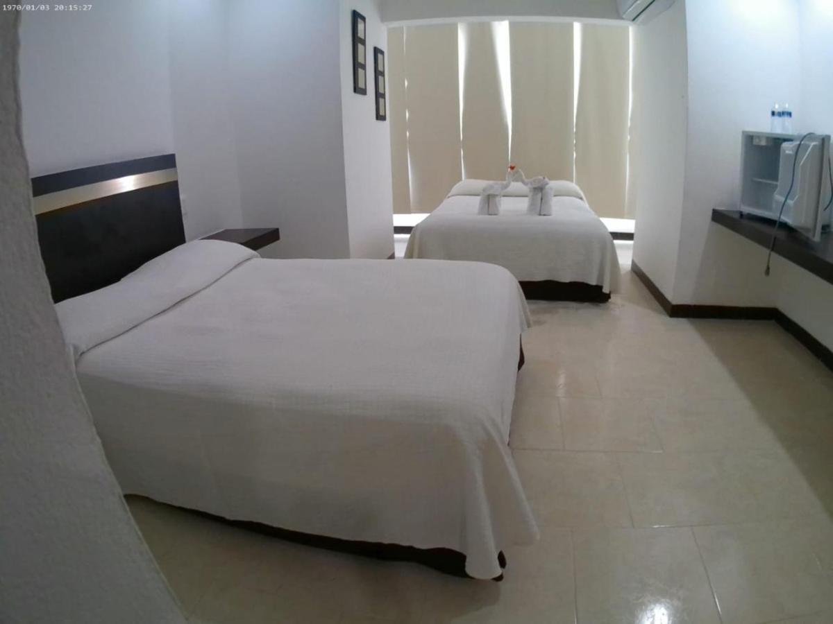 Hotel Plaza Playa Playa del Carmen Exterior photo