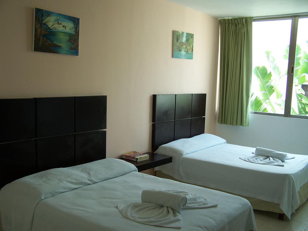 Hotel Plaza Playa Playa del Carmen Exterior photo