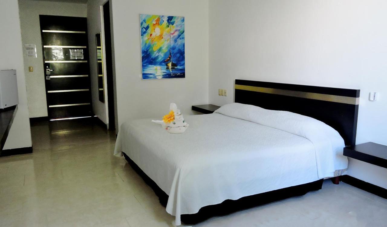 Hotel Plaza Playa Playa del Carmen Exterior photo